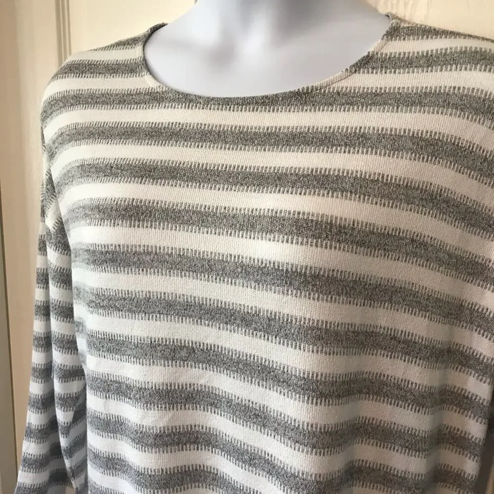 Ava & Viv Lightweight Striped Sweater sz 1X